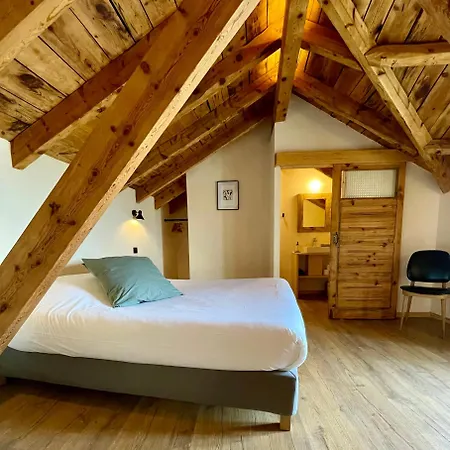 Domaine Agricole Cotzé / Casa rural Enveitg Extérieur photo